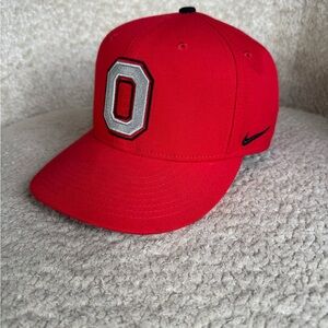 Nike True Ohio State Buckeyes Snapback Hat Red OSU Cap One Size